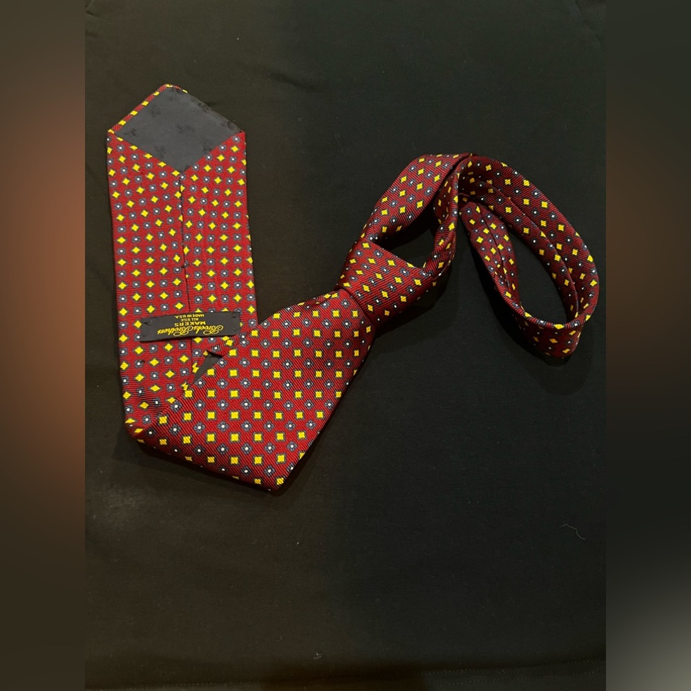Brooks brothers tie